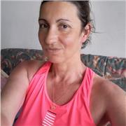 Afin de vous aider dans votre travail, votre vie sociale , etc, je viens vous proposer mon aide pour parfaire votre français